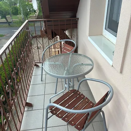 Afamado Fisli Apartment Heviz