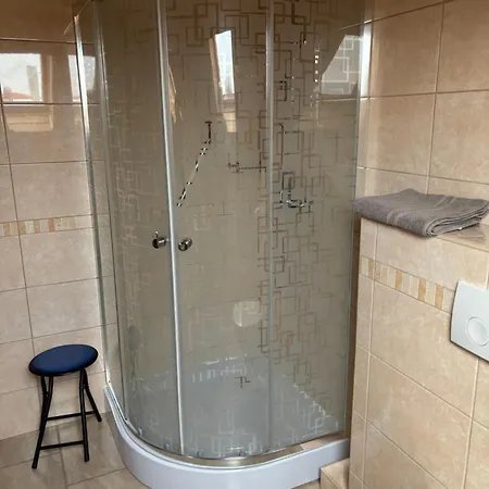 Apartment Afamado Fisli Heviz