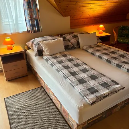 Afamado Fisli Apartment *